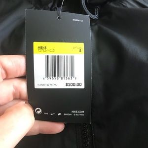 Nike Men’s Size Small Windbreaker
